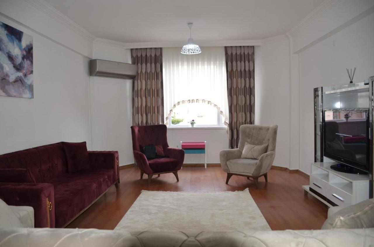 Appartement Cosy Et Tout Equipe Au Coeur D'أنطاليا المظهر الخارجي الصورة