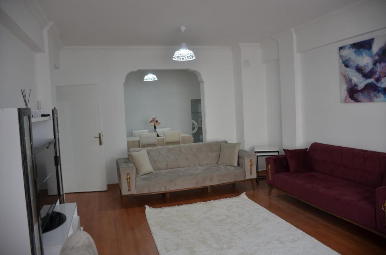 Appartement Cosy Et Tout Equipe Au Coeur D'أنطاليا المظهر الخارجي الصورة